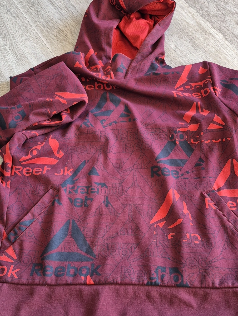 Reebok Maroon and Red Logo Pullover Hoodie